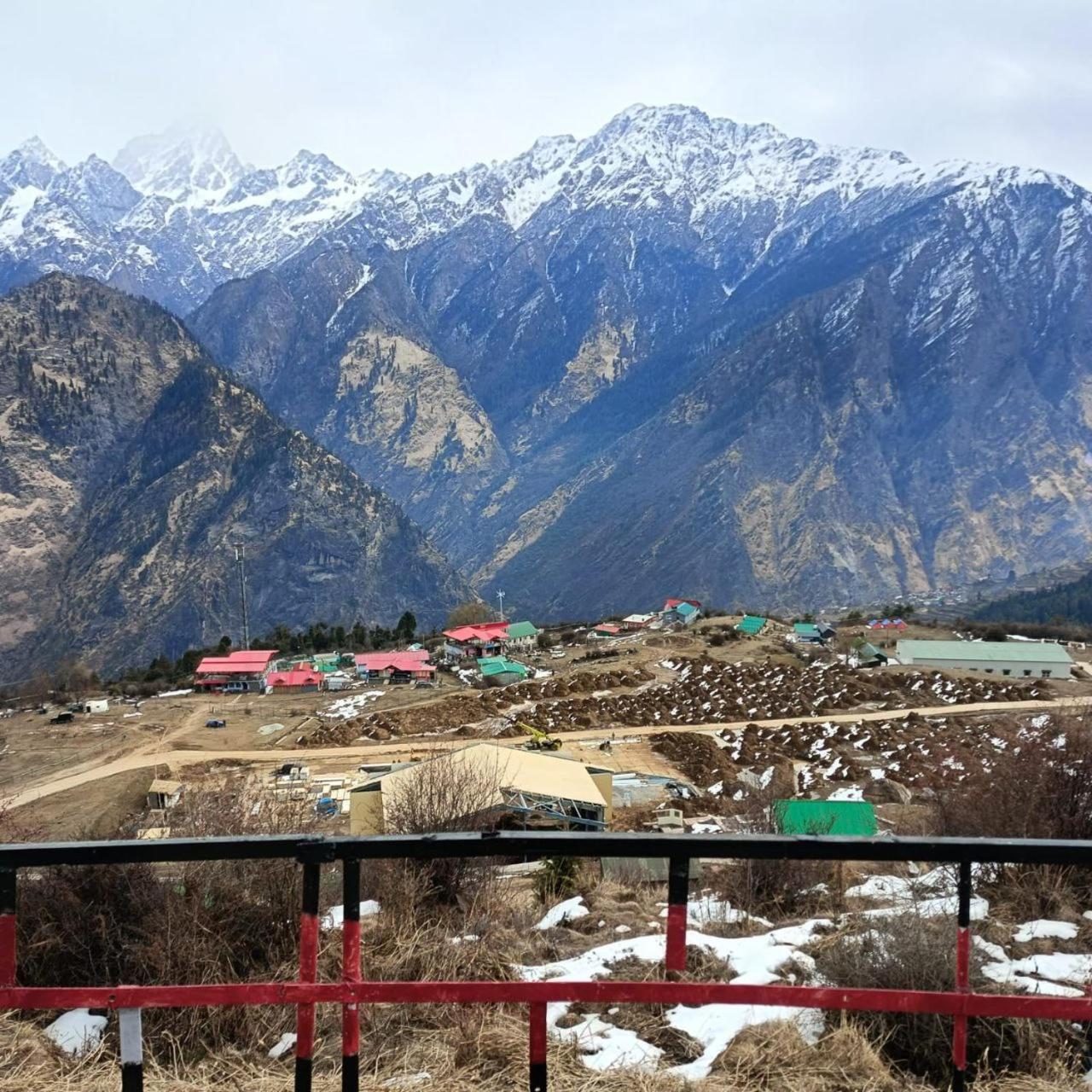Nanda Devi Stays Joshīmath Exterior foto